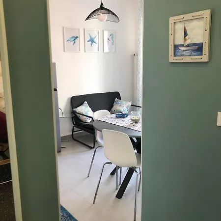 I Glicini 12 Apartman