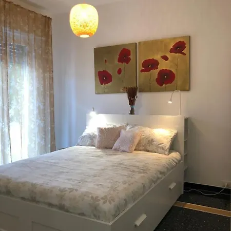 Apartment I Glicini 12 *